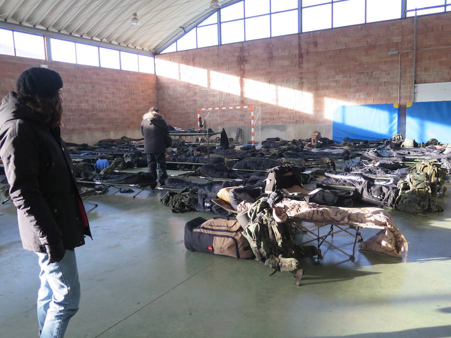 Fotos: Así es el puesto de mando de la UME