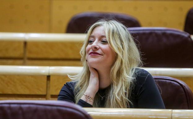 Esther Muñoz, durante la sesión en el Senado.