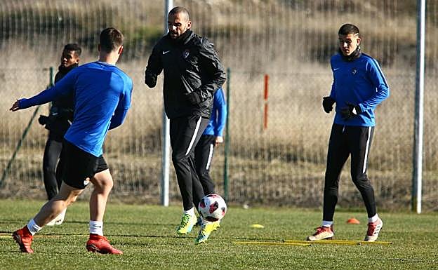Un entrenamiento de la Ponferradina.
