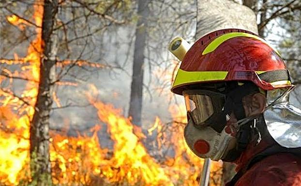 Efectivo de la UME de León. 