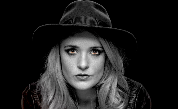 Elles Bailey.