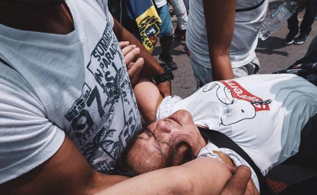 Imagen. Varios heridos por los disturbios en la frontera con Brasil. 