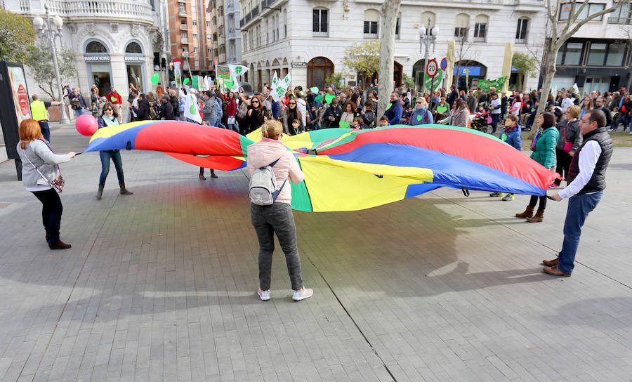 Fotos: Manifestación &#039;No al cierre de colegios de educación especial&#039;