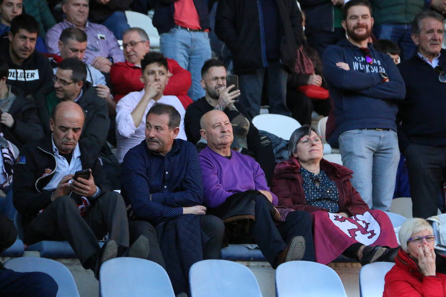 El equipo leonés se deshace con facilidad del Unión Adarve gracias a los goles de Saúl, Aridane y Yeray | Los hombres de Aira logran completar uno de sus mejores partidos y dejan la portería a cero, dando una alegría completa a su afición