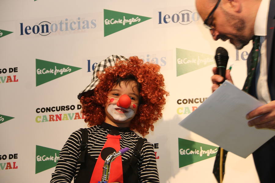 Fotos: El Carnaval de El Corte Inglés y leonoticias