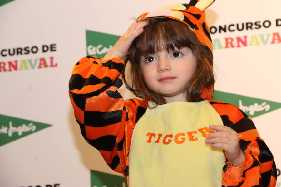 Fotos: El Carnaval de El Corte Inglés y leonoticias