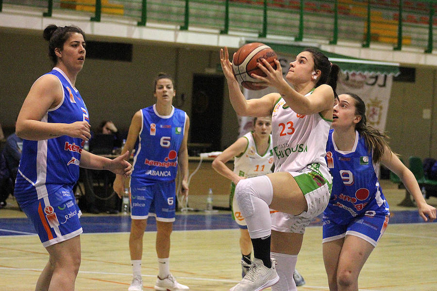 Fotos: Triunfo del Patatas Hijolusa ante Cortegada (71-58)