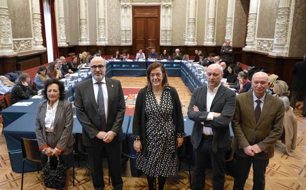 El Salón de Plenos de la Diputación de Palencia acoge la II Mesa Técnica Interinstitucional de la AMCS. 