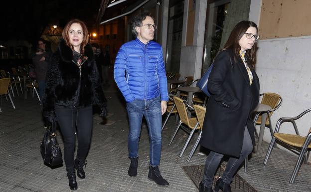 Silvia Clemente, en su llegada al encuentro con la militancia en León.