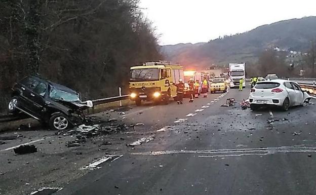 Accidente en la autopista del Huerna.