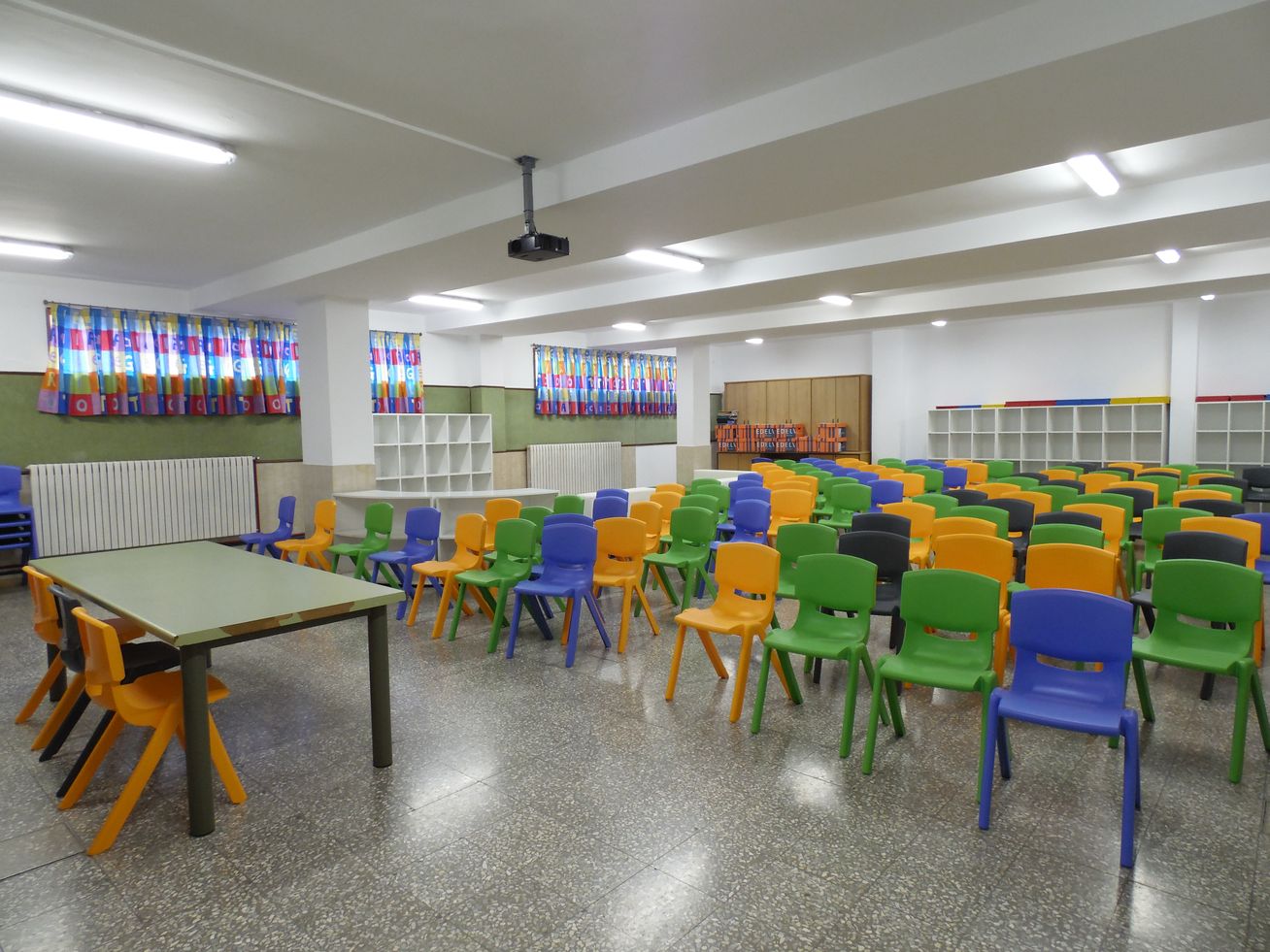 Atención permanente al alumnado, grandes instalaciones y calidad educativa son algunos de los pilares del Colegio Maristas.