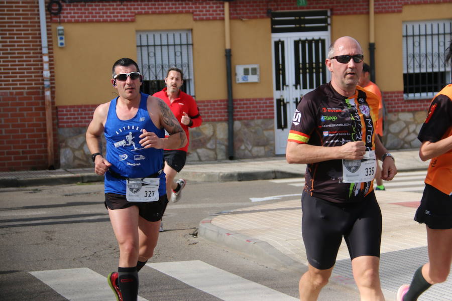 Fotos: 10 km La Virgen del Camino 2019