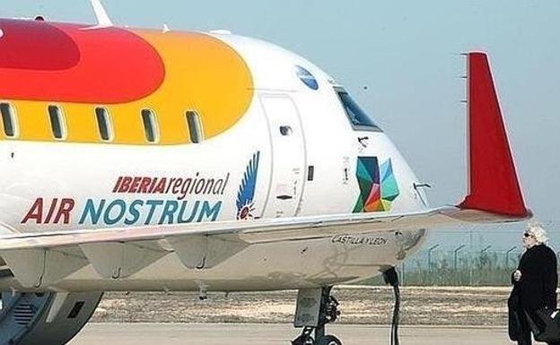 La Plataforma Más Vuelos critica que Air Nostrum «ha hecho un copia-pega en los destinos del Aeropuerto de León»