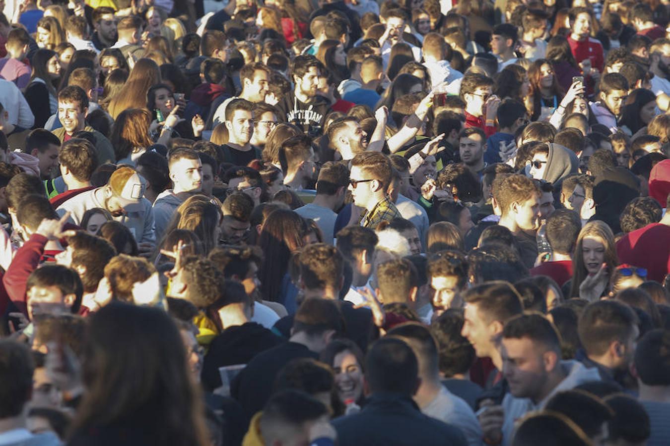 Fotos: La espicha de Industriales vuelve a ser un éxito