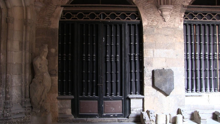 La ampliación de este edificio histórico, fruto del convenio que mantienen la Fundación Montemadrid y el Cabildo, multiplica por tres su espacio, recupera elementos arquitectónicos de gran valor y dota al espacio de un ambicioso proyecto museográfico 