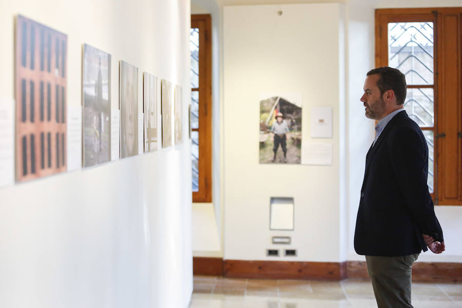 Fotos: Presentación de la exposición fotográfica &#039;A La Contra&#039; de Fulgencio Fernández y Mauricio Peña