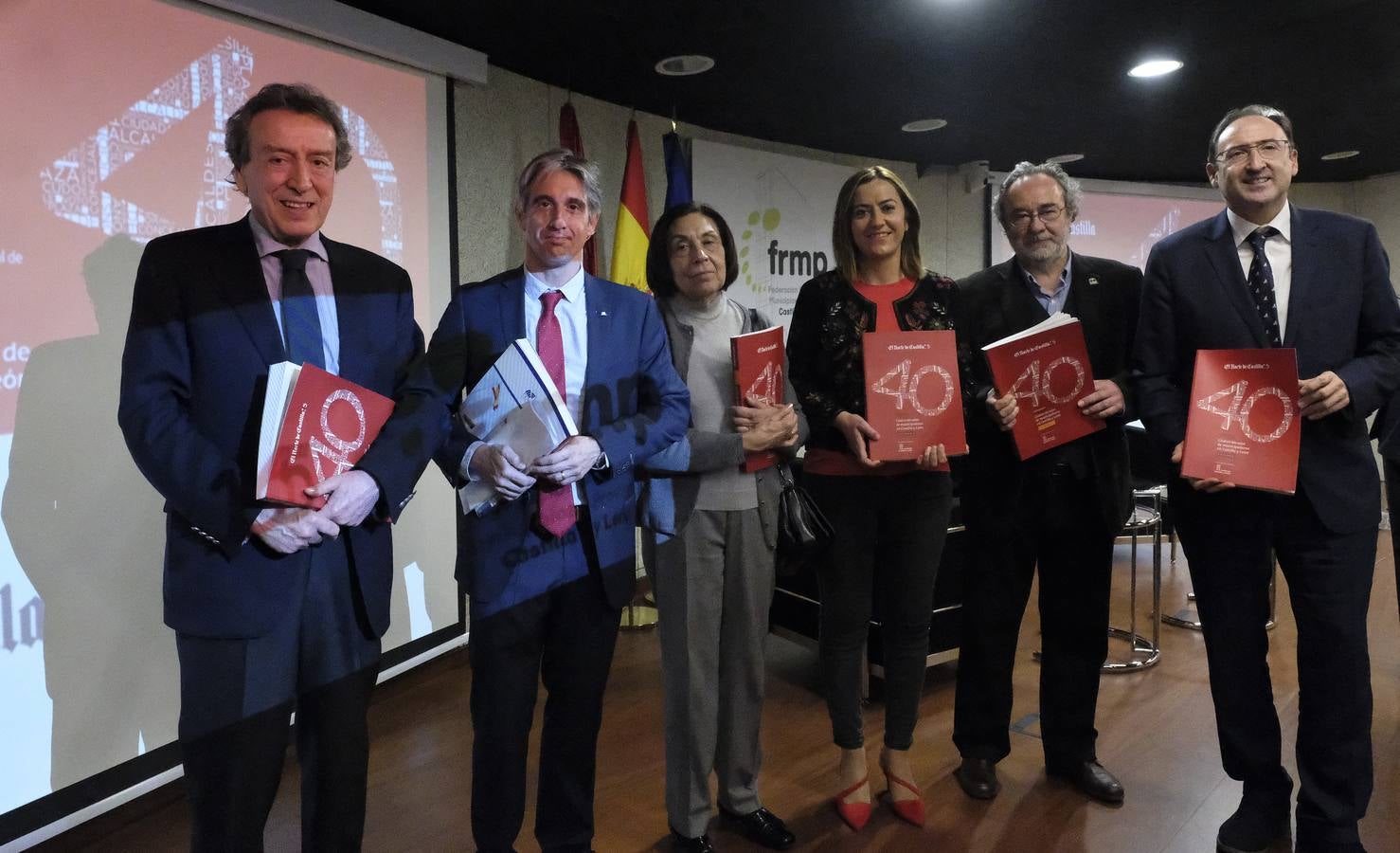 José Antonio de Santiago-Juárez, Enrique Berzal, María Aurora Viloria, Virginia Barcones, Luis Miguel de Dios y Alfonso Polanco.