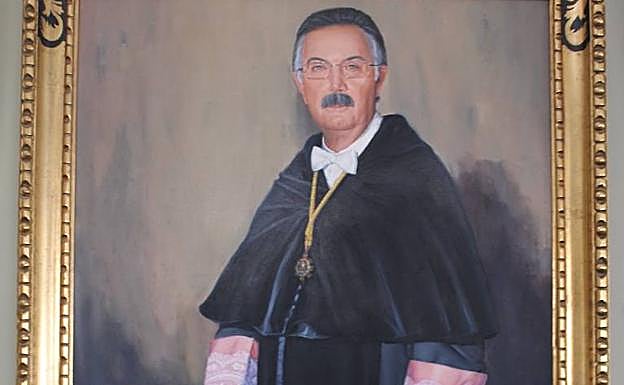 Julio César Santoyo Mediavilla, rector de la ULE.