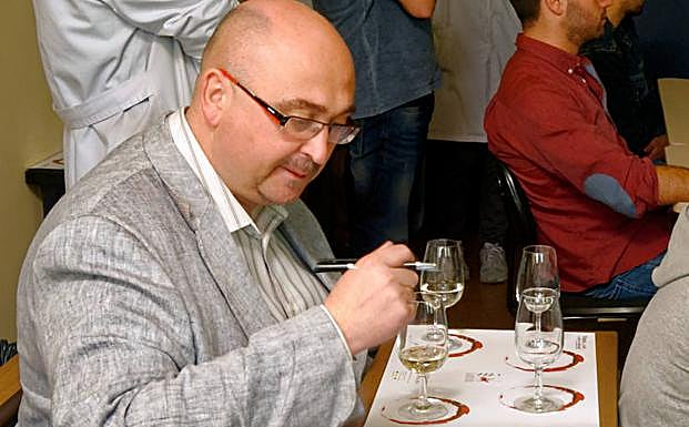 Alumnos de Tecnología de los Alimentos realizaron un taller sobre 'El origen del vino'