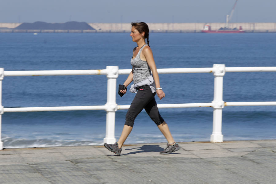 El sol luce en toda la región con temperaturas más propias del mes de mayo.