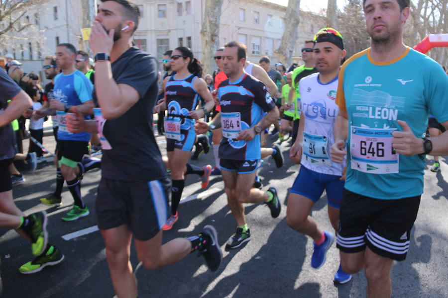 Fotos: Salida de la Media Maratón