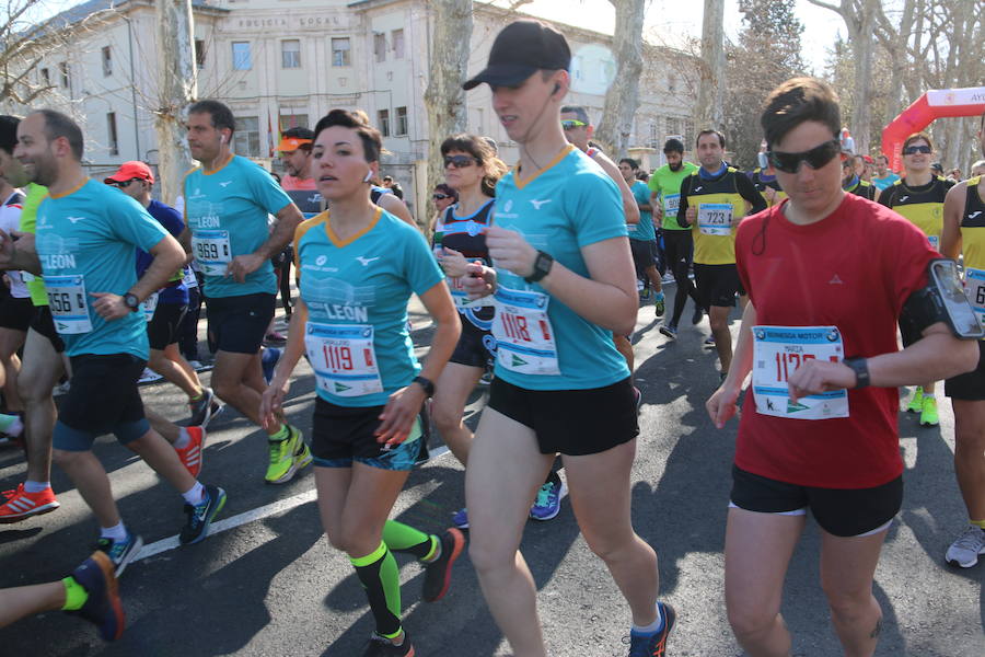 Fotos: Salida de la Media Maratón