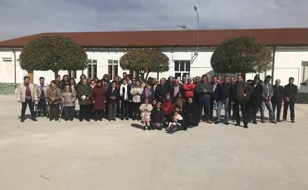 Protesta de los vecinos de San Pedro de las Dueñas. 