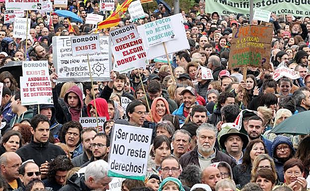 Pablo Fernández asegura que 'La Revuelta de la España Vaciada' es la respuesta al «desprecio» del PP y del PSOE por los pequeños pueblos