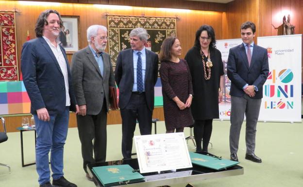 Galería. Acto en el Aula Magna.