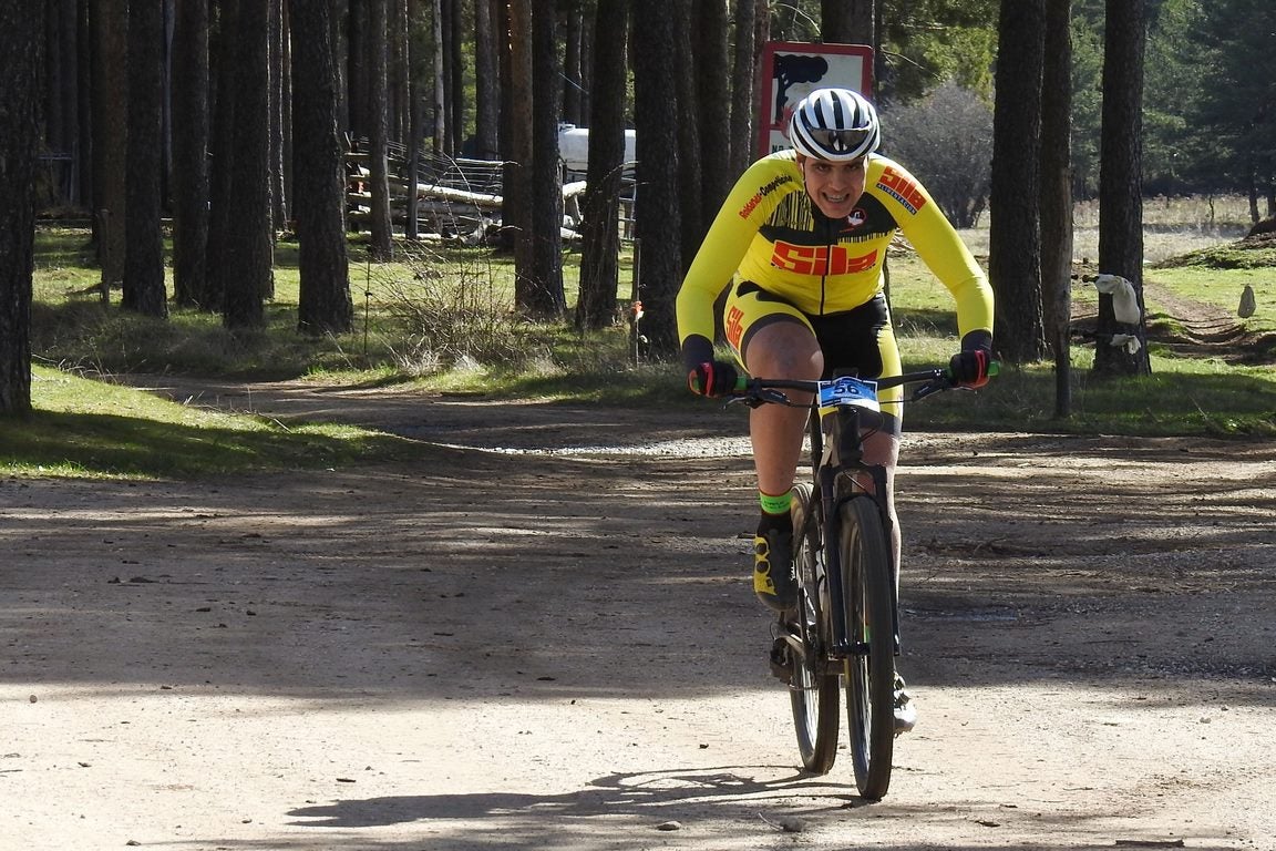 700 corredores se citan en la Power Race 2019 con la presencia de numeroso público y que ha tenido al exprofesional Santiago Blanco Gil como gran protagonista