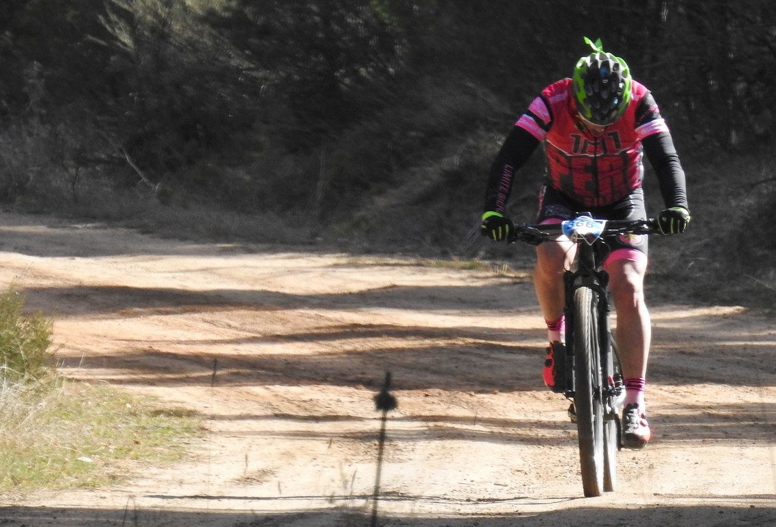 700 corredores se citan en la Power Race 2019 con la presencia de numeroso público y que ha tenido al exprofesional Santiago Blanco Gil como gran protagonista