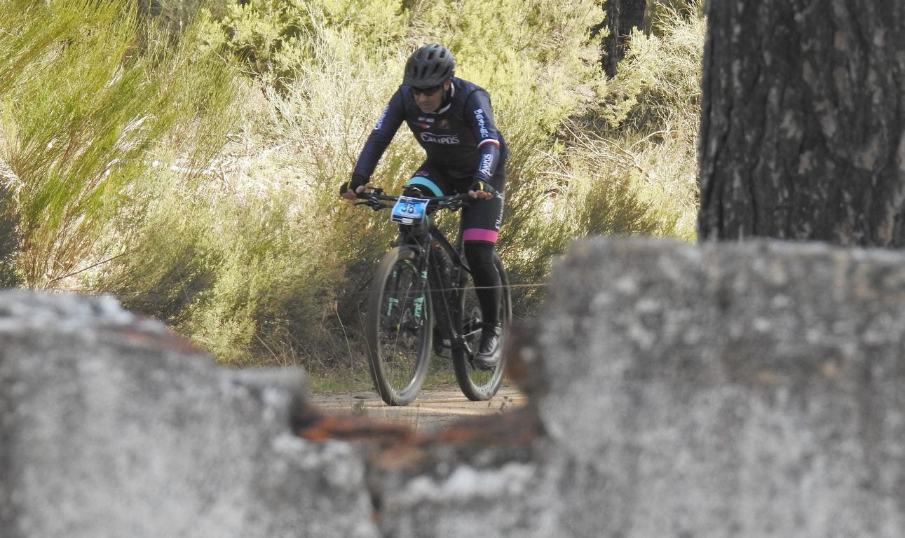 700 corredores se citan en la Power Race 2019 con la presencia de numeroso público y que ha tenido al exprofesional Santiago Blanco Gil como gran protagonista