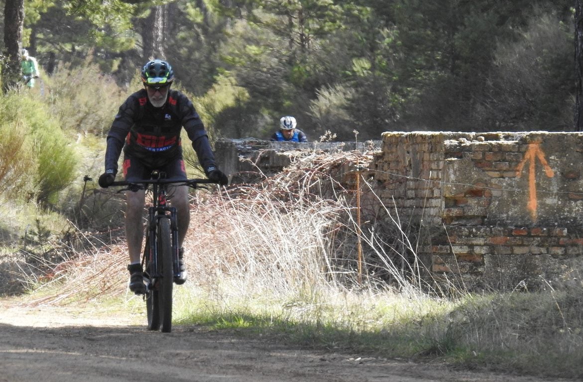 700 corredores se citan en la Power Race 2019 con la presencia de numeroso público y que ha tenido al exprofesional Santiago Blanco Gil como gran protagonista