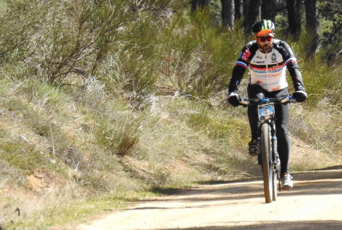 700 corredores se citan en la Power Race 2019 con la presencia de numeroso público y que ha tenido al exprofesional Santiago Blanco Gil como gran protagonista