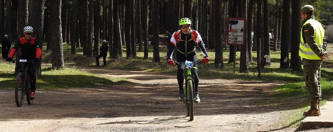 700 corredores se citan en la Power Race 2019 con la presencia de numeroso público y que ha tenido al exprofesional Santiago Blanco Gil como gran protagonista