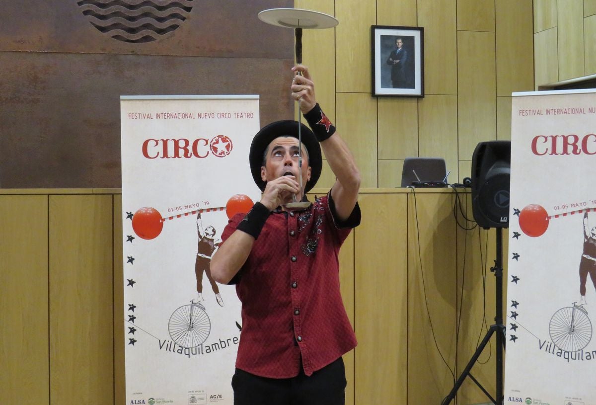 Fotos: Demostración del I Festival Internacional de Circo de Villaquilambre