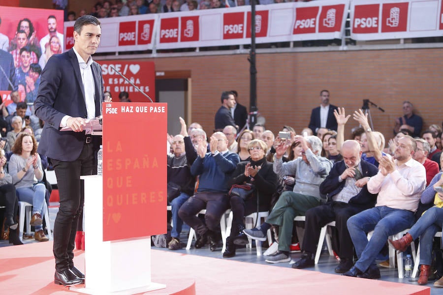 Fotos: Acto electoral de Pedro Sánchez en León