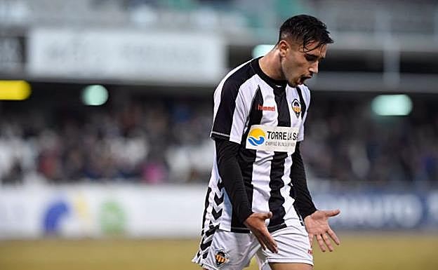 Javi Zarzo reforzará el ataque de la Ponferradina