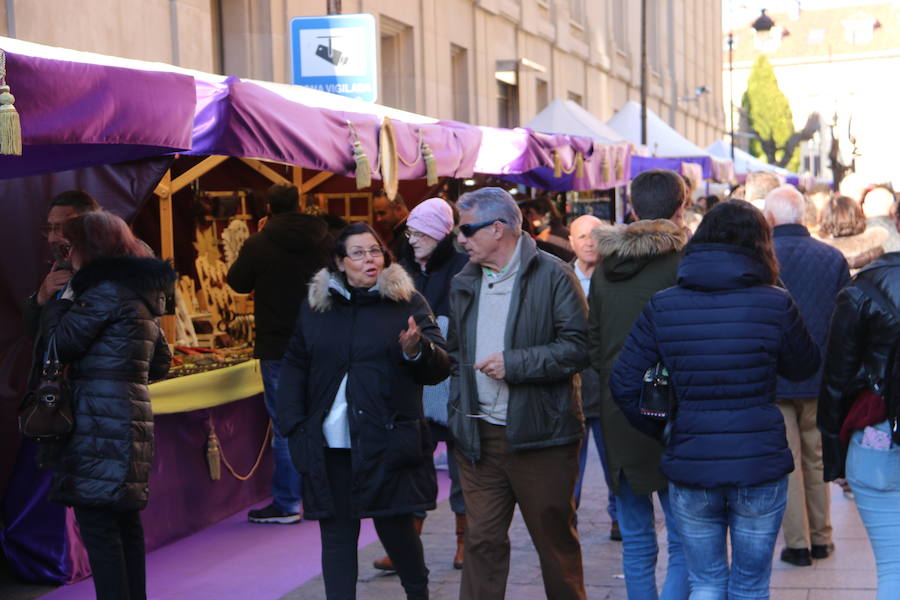 Fotos: León recupera la Feria de la Semana Santa