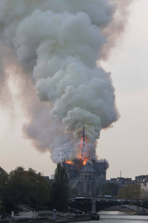 Fotos: Las imágenes del incendio de la Catedral de Notre Dame