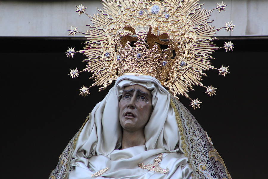 Fotos: Imágenes de la procesión del Dolor de Nuestra Madre