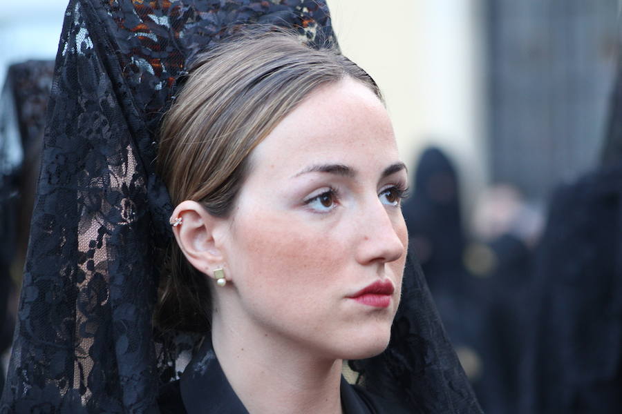 Fotos: Imágenes de la procesión del Dolor de Nuestra Madre