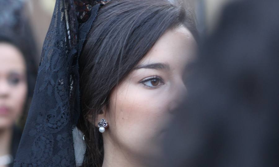 Fotos: Imágenes de la procesión del Dolor de Nuestra Madre