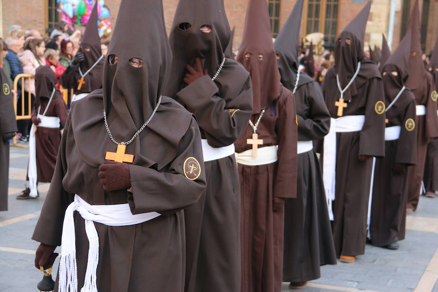 Fotos: Acto del Perdón en la Catedral de León