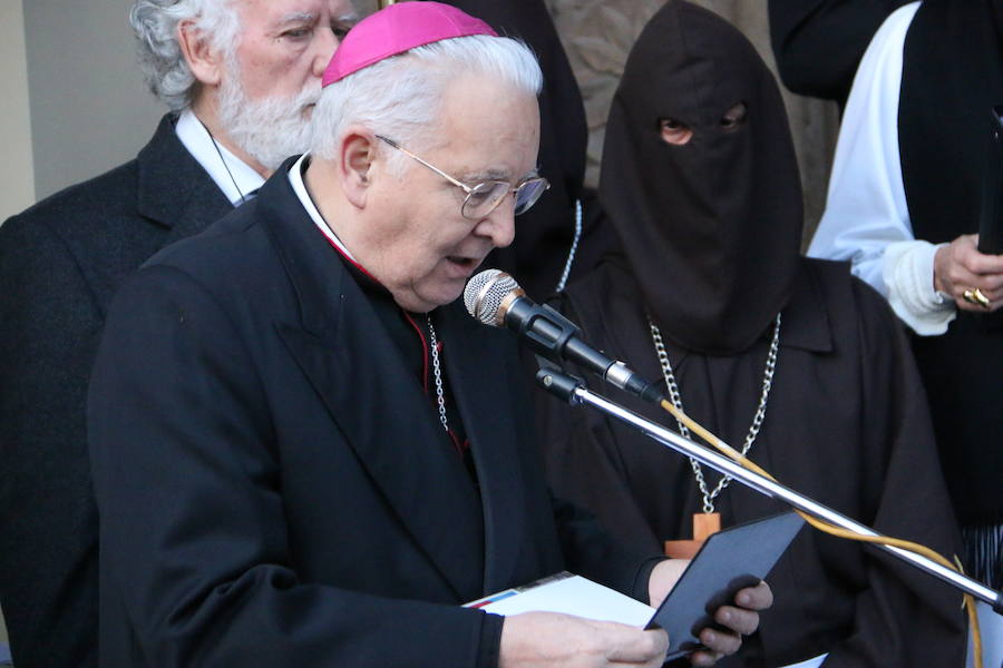 Fotos: Acto del Perdón en la Catedral de León