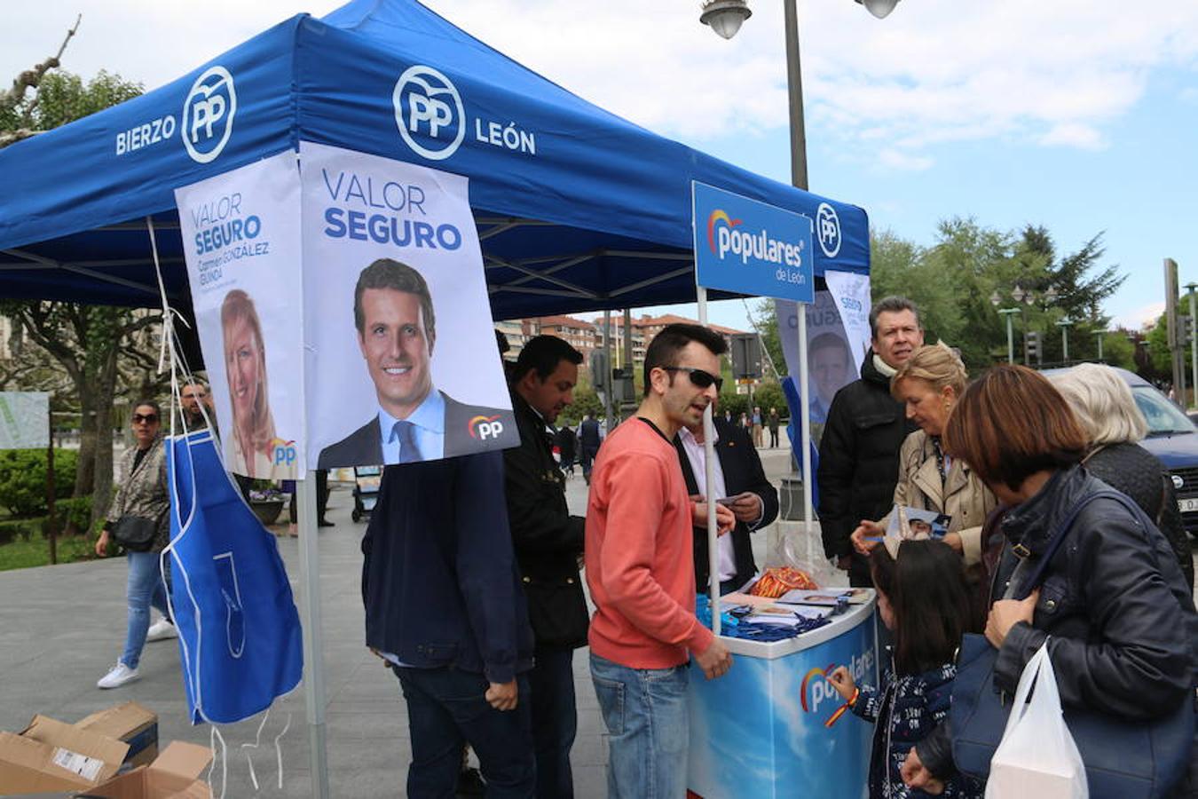 Fotos: El PP sale a la calle