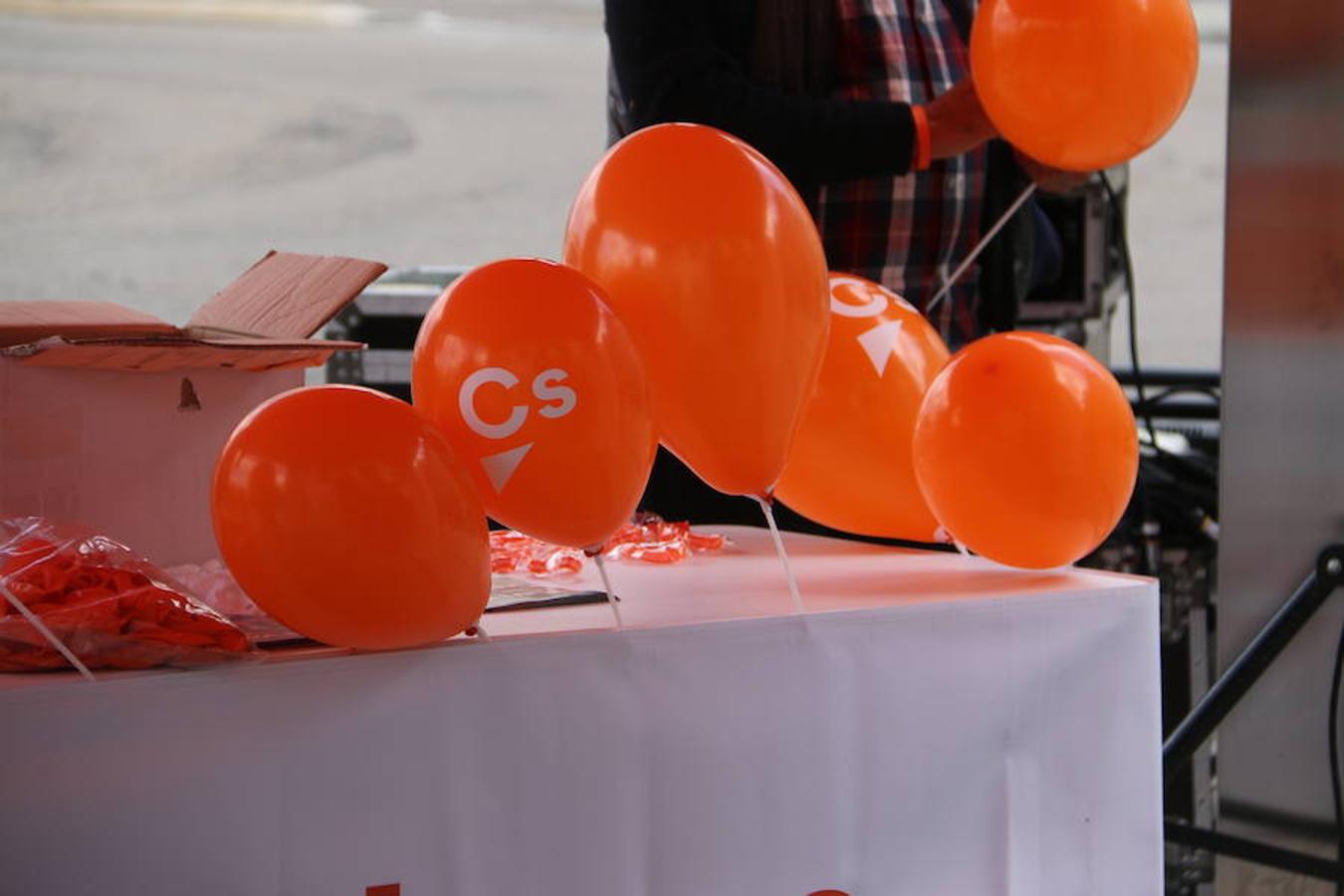 Fotos: Ciudadanos sale a la calle