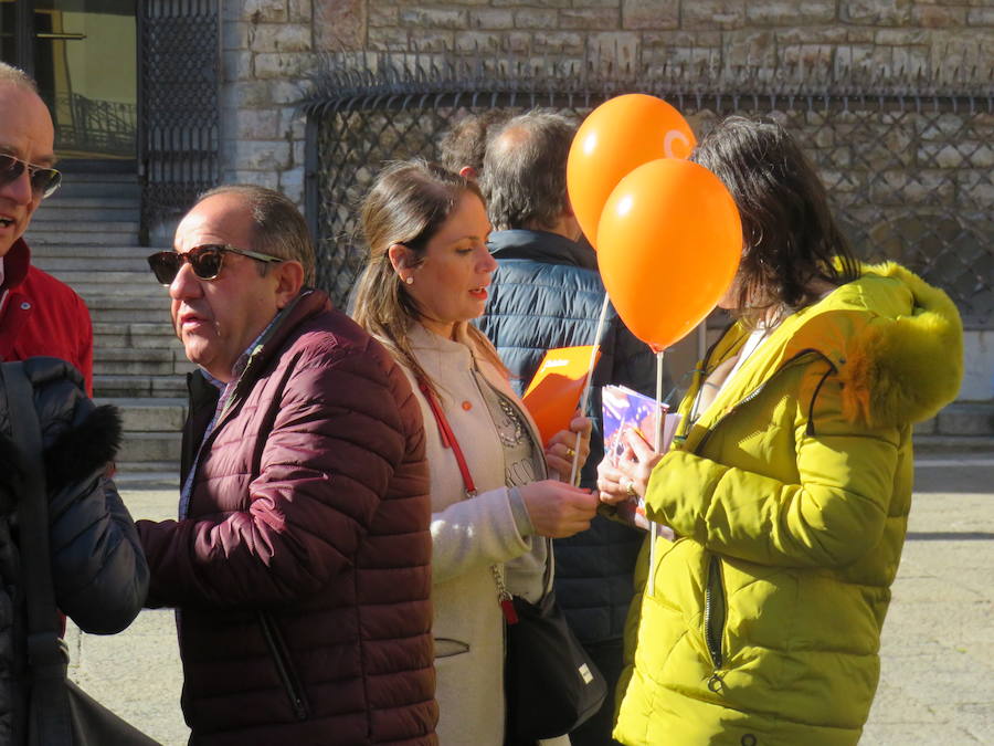 Fotos: Ciudadanos despide su campaña en el centro de León