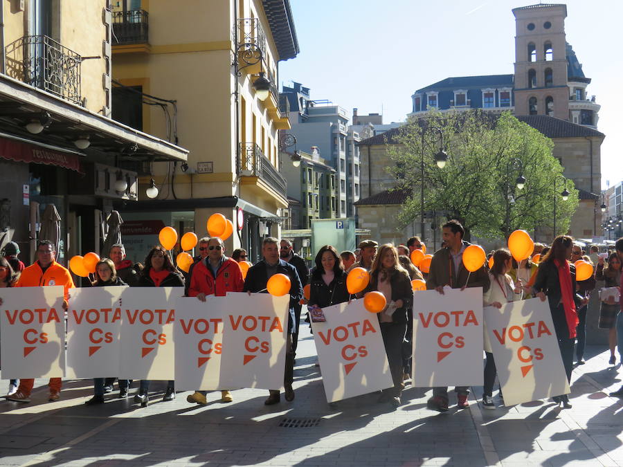 Fotos: Ciudadanos despide su campaña en el centro de León