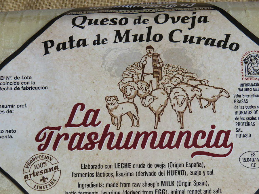 El sabor de la tradición es la Moldera Real quesos Trashumancia. Situada en la localidad leonesa de Santiago Millas, elabora de forma tradicional quesos artesanos pata de mulo, quesos redondo y quesos en aceite.